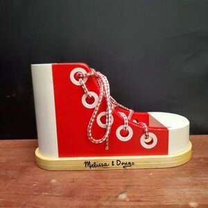 Melissa & Doug How to Tie Your Shoelaces Wooden Lacing Shoe